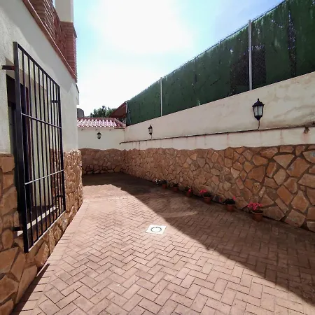 Casa Rural Alquife Country house *